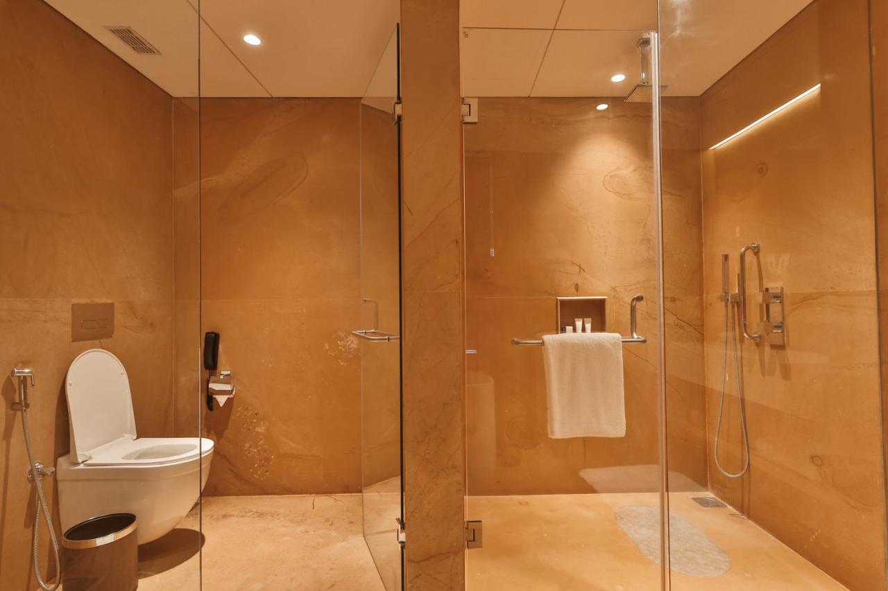 Time Square Resort & Spa ภุช ภายนอก รูปภาพ